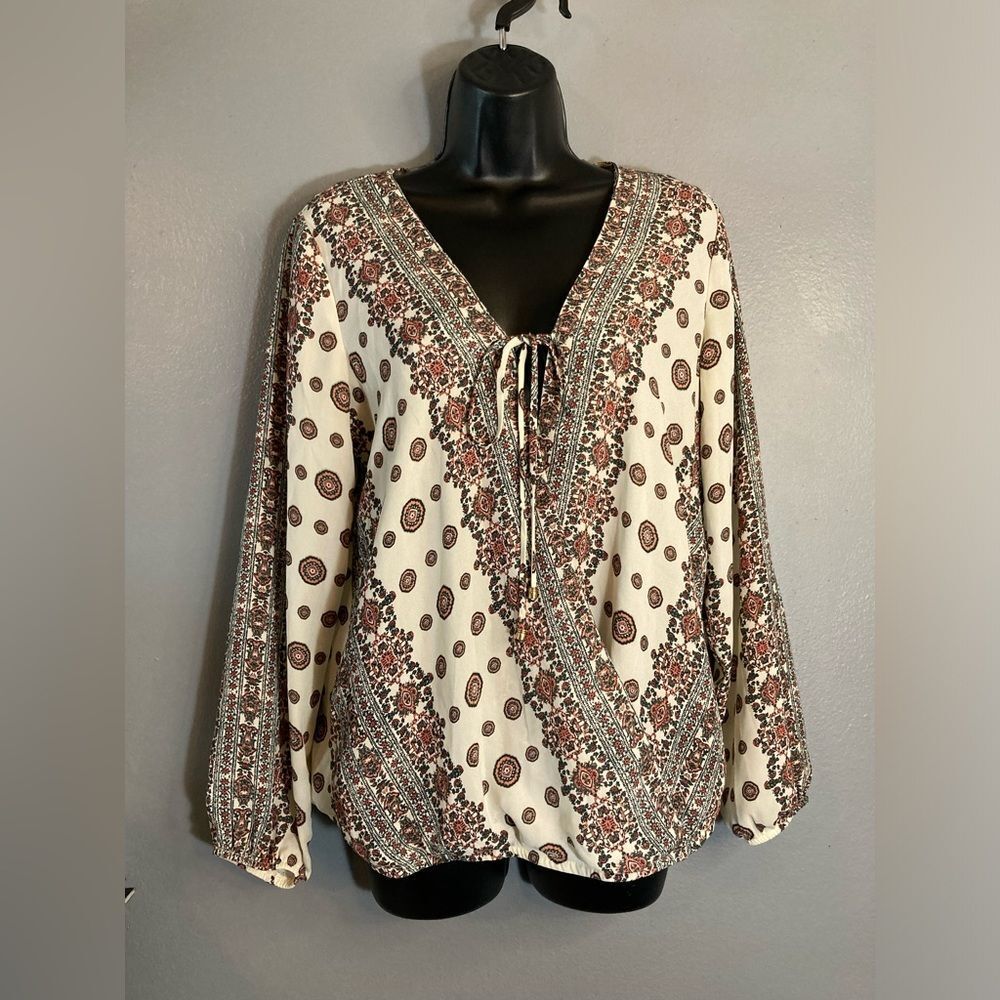 AB Studio lightweight floral front tie blouse